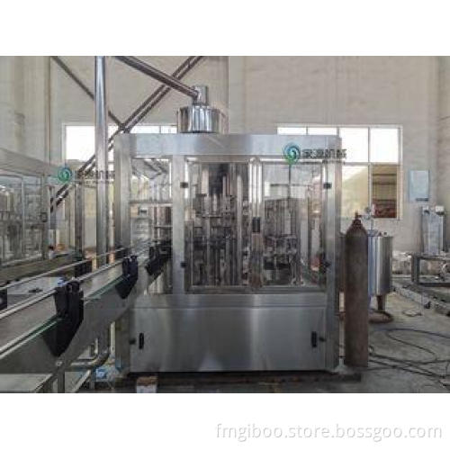 PET Bottle Beverage Filling Line , Hot Filling Machine For